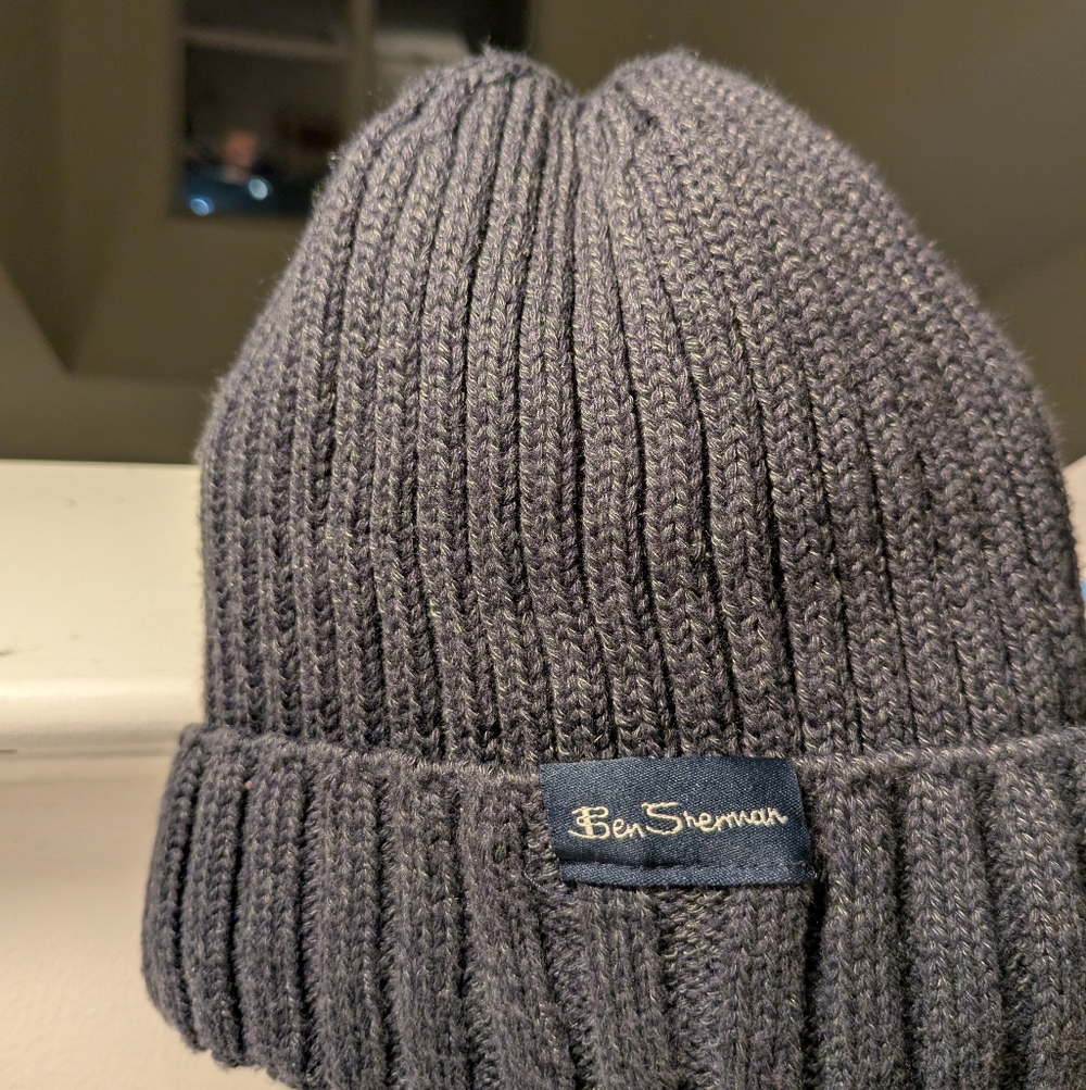 Ben Sherman Men’s Gray Ribbed Beanie Thermal Plush Lined Winter Hat